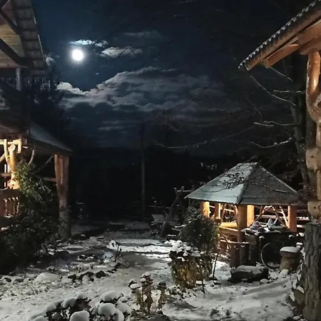 Guest house під горбком 3*