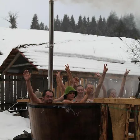 під горбком 3*