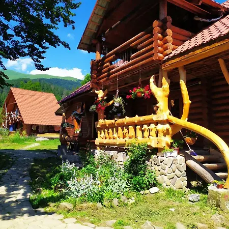під горбком Konukevi 3*